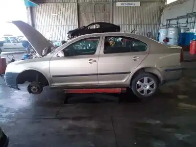 Sloopvoertuig skoda octavia berlina (1z3) trend van het jaar 2006 aangedreven bxe