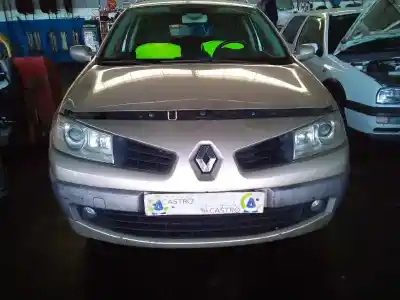 Здавання транспортного засобу RENAULT MEGANE II FAMILIAR Dynamique року 2006 потужний F9Q804