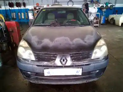 Утилизация автомобиля RENAULT CLIO II FASE II (B/CB0) 1.5 dCi Diesel 65 CV / 48 KW года 2004 питание K9K704