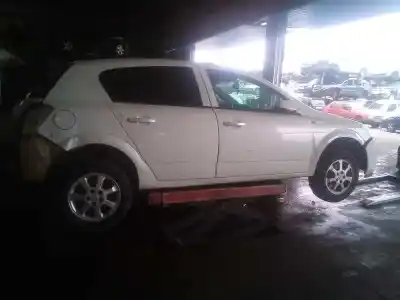 Veículo de Sucata opel astra h berlina edition do ano 2004 alimentado z17dth