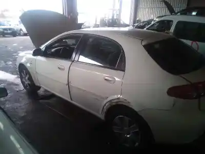 Veículo de Sucata chevrolet lacetti cdx do ano 2005 alimentado f16d3