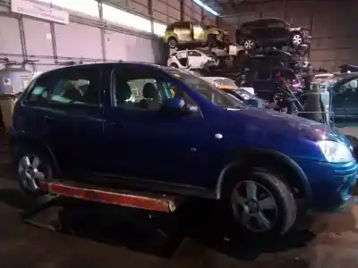 Veículo de Sucata opel corsa c blue line do ano 2004 alimentado z13dt