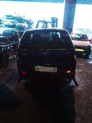 Veículo de Sucata opel corsa c blue line do ano 2004 alimentado z13dt