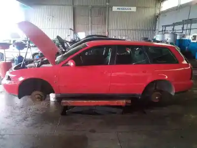 Veículo de Sucata AUDI A4 AVANT (B5) 1.9 TDI Quattro do ano 1997 alimentado AFN