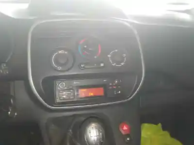 Vehicul casat renault kangoo profesional al anului 2016 alimentat k9k646