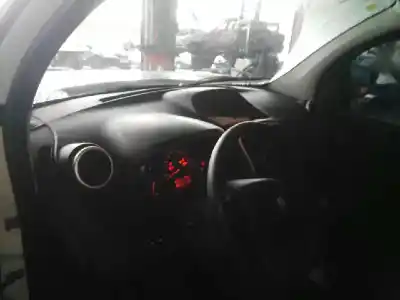 Vehicul casat renault kangoo profesional al anului 2016 alimentat k9k646