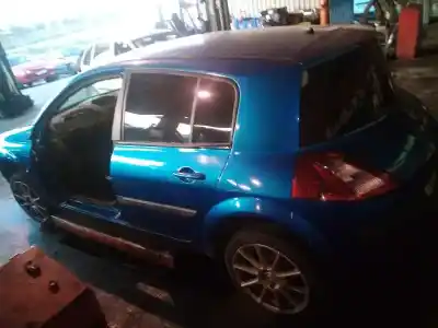 Sloopvoertuig renault megane ii berlina 5p confort authentique van het jaar 2004 aangedreven k4m760