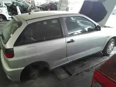 Véhicule à la ferraille seat ibiza (6k) 1.4 de l'année 1999 alimenté aex