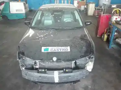 Sloopvoertuig saab 9-3 berlina 1.9 tid cat van het jaar 2004 aangedreven z19dth