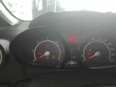 Vehicul casat ford fiesta (cb1) trend al anului 2012 alimentat kvja