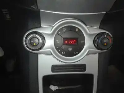 Vehicul casat ford fiesta (cb1) trend al anului 2012 alimentat kvja