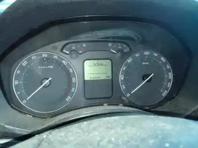 Veículo de Sucata skoda octavia berlina (1z3) trend do ano 2008 alimentado bkc