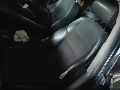 Veículo de Sucata audi a4 avant (8e) 1.9 tdi (96kw) do ano 2004 alimentado avf