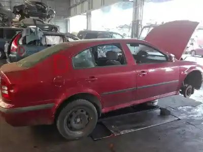 Здавання транспортного засобу SKODA OCTAVIA BERLINA (1U2) Ambiente року 2001 потужний ALH