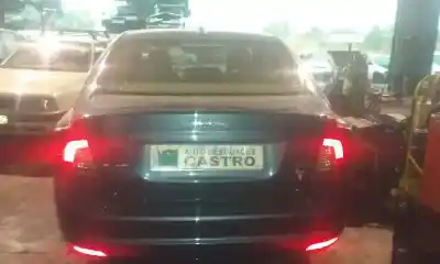 Veículo de Sucata volvo s40 berlina 2.0 d momentum do ano 2009 alimentado d4204t