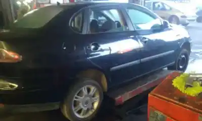 Veículo de Sucata seat cordoba berlina (6l2) top ii do ano 2007 alimentado bnm