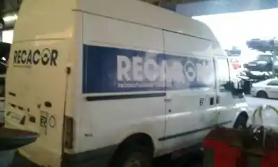 Vehicul casat ford transit caja cerrada, larga (fy) (2000 =>) 2.4 tde cat al anului 2005 alimentat d2fa