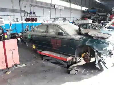 Scrapping Vehicle jaguar s-type 3.0 v6 24v cat of the year 2000 powered aj-v6