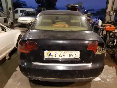 Veículo de Sucata audi a4 berlina (8e) 2.0 tdi do ano 2005 alimentado bld