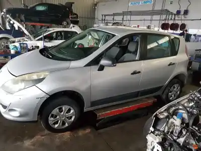 Scrapping Vehicle renault scénic iii (jz0/1_) 1.5 dci of the year 2009 powered k9k830