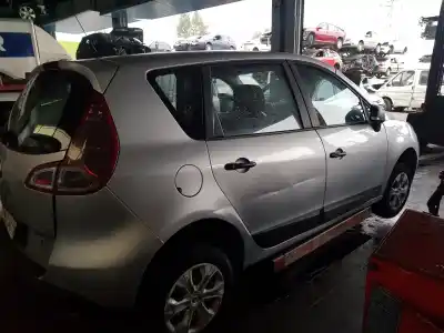 Scrapping Vehicle renault scénic iii (jz0/1_) 1.5 dci of the year 2009 powered k9k830
