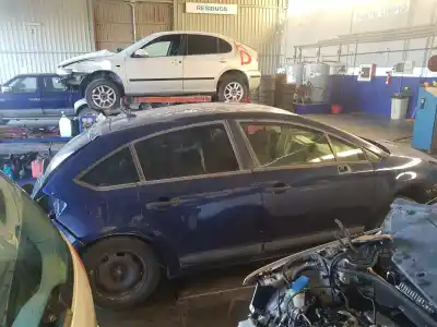 Veículo de Sucata citroen c4 berlina lx do ano 2006 alimentado 9hx (dv6ated4)
