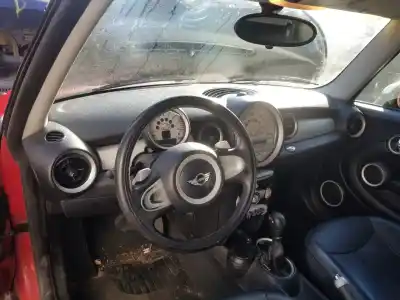 Veículo de Sucata bmw mini (r56) cooper do ano 2008 alimentado n12b16a