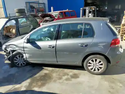 Scrapping Vehicle volkswagen golf vi (5k1) rabbit bluemotion of the year 2011 powered cayc