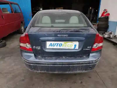 Veículo de Sucata volvo s40 berlina 1.6 d momentum do ano 2007 alimentado d4164t