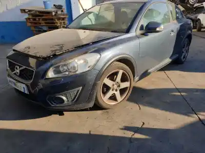 Veículo de Sucata volvo c30 1.6 d drive kinetic do ano 2011 alimentado d4162t