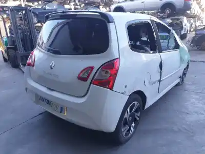 Veicolo di demolizione renault twingo emotion dell'anno 2013 alimentato d4f772