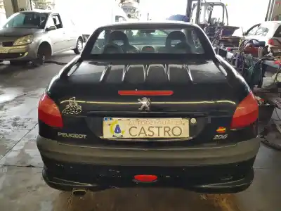 Scrapping Vehicle peugeot 206 cc cc of the year 2002 powered rfnew10j4