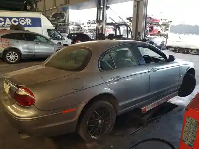 Veículo de Sucata jaguar s-type 2.7 v6 diesel classic do ano 2006 alimentado d/7g