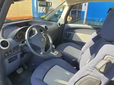 Sloopvoertuig peugeot 1007 dolce van het jaar 2005 aangedreven nfutu5jp4