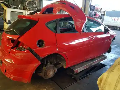 Veículo de Sucata seat leon (1p1) comfort limited do ano 2010 alimentado bls