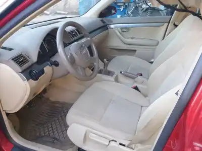 Veículo de Sucata audi a4 berlina (8e) 2.0 tdi do ano 2005 alimentado blb