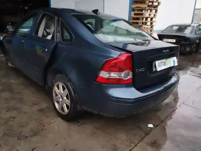 Veículo de Sucata volvo s40 berlina 2.0 d kinetic do ano 2006 alimentado d4204t
