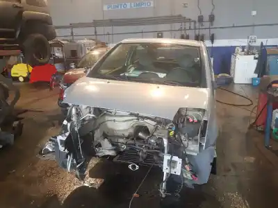 Veículo de Sucata citroen c2 audace do ano 2004 alimentado hfx (tu1jp)