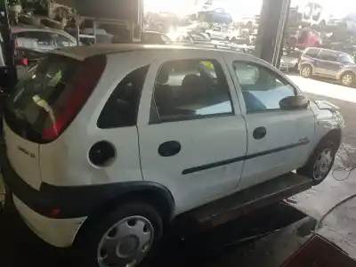 Здавання транспортного засобу opel corsa c club року 2001 потужний z12xe