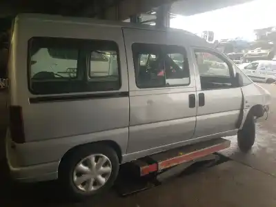 Vehicul casat citroen jumpy 2.0 hdi cat (rhx / dw10bted) al anului 2002 alimentat rhx