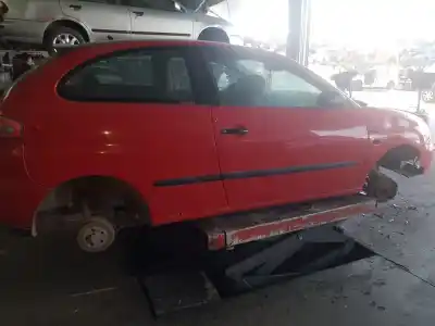 Veículo de Sucata seat ibiza (6l1) cool do ano 2002 alimentado asy