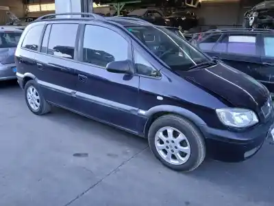 Veicolo di demolizione opel zafira a blue line dell'anno 2003 alimentato y20dth