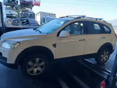 Veículo de Sucata chevrolet captiva 2.0 vcdi lt do ano 2006 alimentado z20s