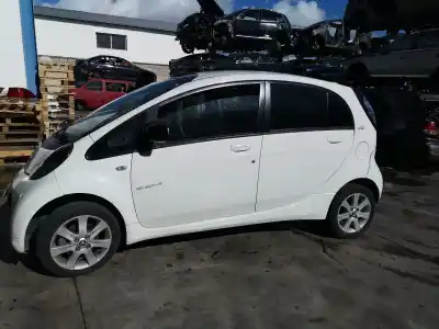 Veículo de Sucata citroen c-zero high line do ano 2012 alimentado y4f1