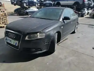 Veículo de Sucata audi a4 berlina (8e) 1.9 tdi do ano 2007 alimentado brb