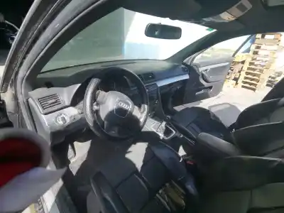 Veículo de Sucata audi a4 berlina (8e) 1.9 tdi do ano 2007 alimentado brb