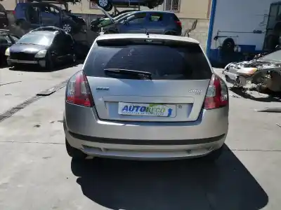 Veicolo di demolizione fiat stilo (192) 1.9 jtd / 1.9 jtd 115 active dell'anno 2003 alimentato 192a1000