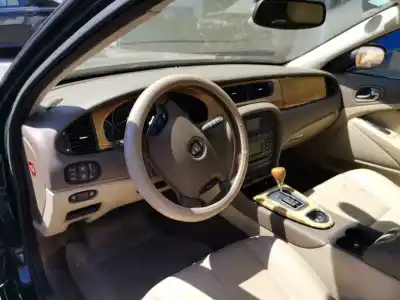 Scrapping Vehicle jaguar s-type 2.7 v6 diesel classic of the year 2004 powered d/7b