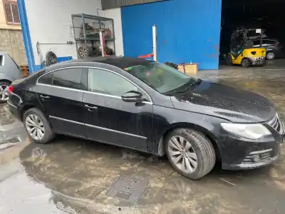 Sloopvoertuig volkswagen                                         passat cc (357)                                                                                                                                                                                                                                            cbbb                                                                                                                                                                                                                                                       van het jaar 2010 aangedreven cbbb