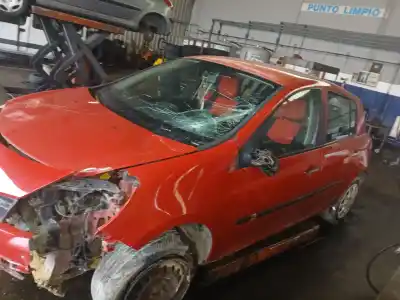 Здавання транспортного засобу renault clio iii confort dynamique року 2008 потужний k9k766